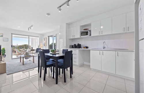 Rockingham Apartment | Stylish Rockingham Stay with Wi-Fi & Parking