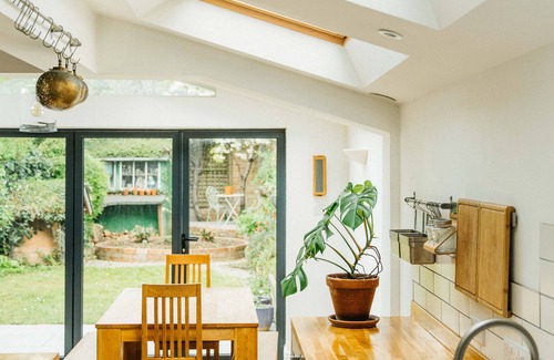 Horfield House | Stylish & Spacious Victorian Home in Trendy Suburb
