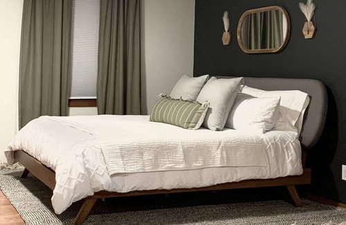 Redmond Apartment | Stylish Studio