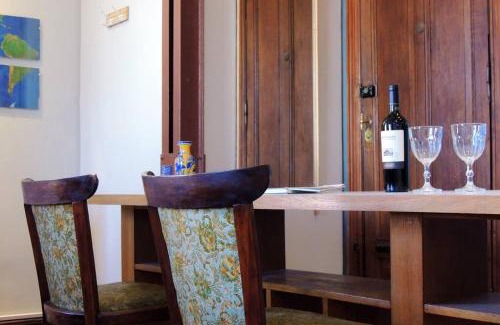 San Telmo Apartment | Stylish suite steps from Dorrego Square