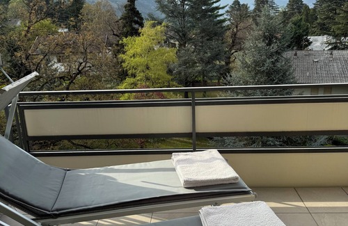 Merano Apartment | stylish, sunny, and quiet penthouse with a dream view - relax and enjoy