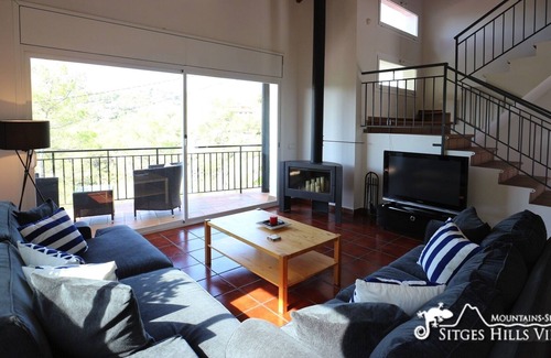 Olivella Villa | Stylish Villa Jupiter with cool Swimming pool and A/C, quiet setting