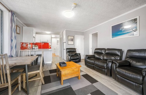Crescent Head Apartment | STYLISHLY DECORATED WITH KILLICK CREEK WATER FRONTAGE