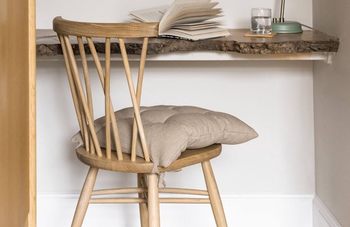 Inverkip Apartment | Stylist Flat in the Heart of a Coastal Scottish Village