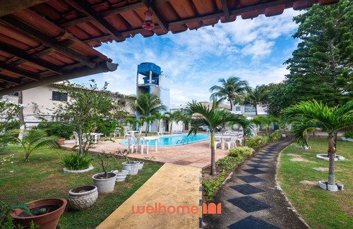 Itapua House | Suíte em Itapuã próximo a Praia e do Farol