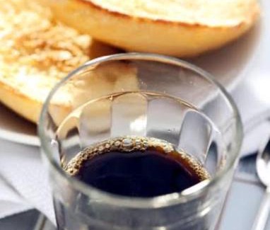 Enseada House | Suíte suspensa Guarujá