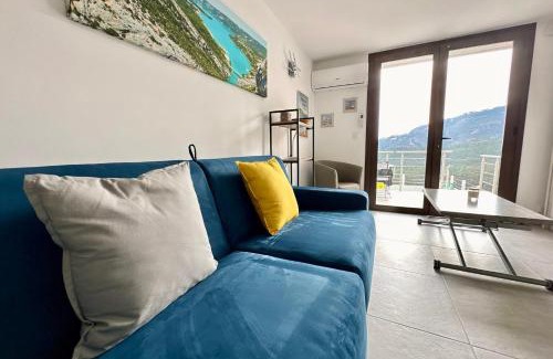 Mandelieu-La-Napoule Apartment | Sublime studio with large terrace and pool