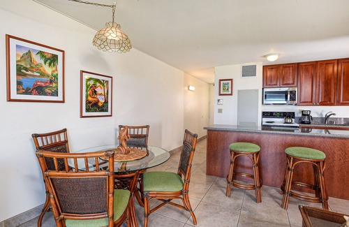 Kihei House | Sugar Beach Resort Condo w/Ocean View, Shared Pool/Hot tub-Swim, Surf, and More