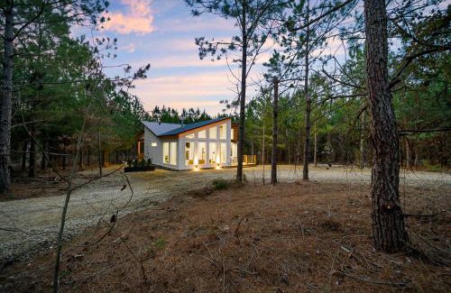Broken Bow House | Sugar in the Pines - Luxury Honeymoon Cabin