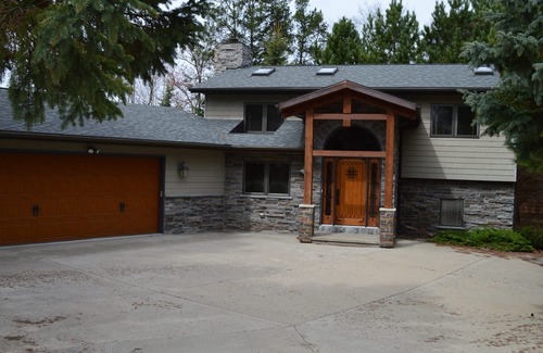 Athelstane House | Sugar sand beach on crystal clear lake, 4 bedroom house with fireplace