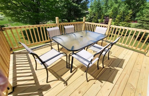 Cedar House | SugarLoaf Mountain View