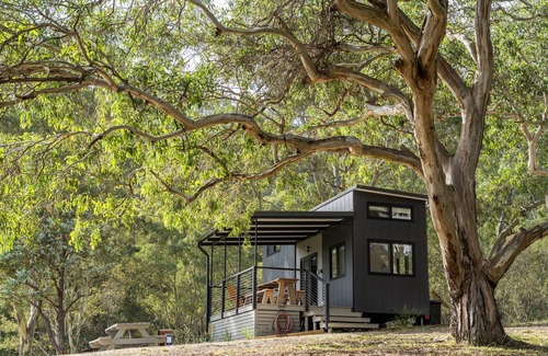 Joadja Cabin | Sugarloaf Off Grid Tiny House - Secluded Luxury!