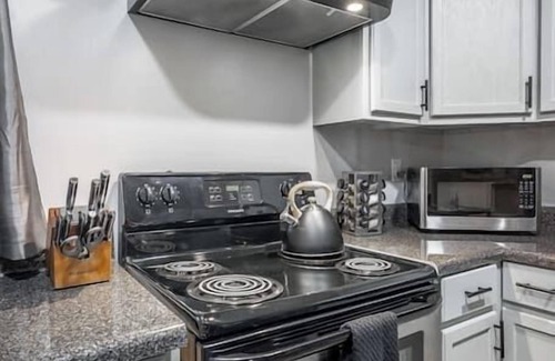 Rock Spring Apartment | Suite 203 - Felicity at Rock Spring Resort