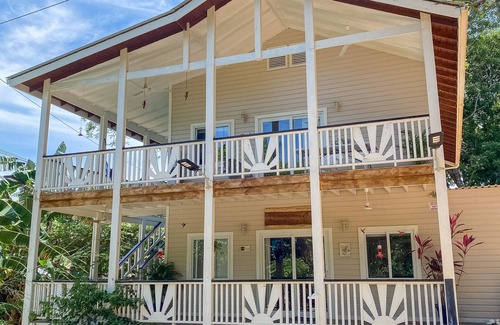 Antoneys Cay Apartment | Suite 3: Full Bed + Sofa Bed, Shared Pool & BBQ, Near West Bay Beach