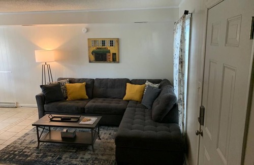 Biddleville Apartment | Suite 4, Sleep 6, Minutes From Attractions in Uptown