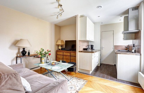 Pantin Apartment | Suite Auffret