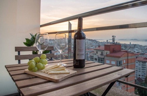 Lavadores Apartment | Suite Dekuxe By Aragon