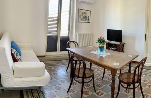Ruggero Settimo Apartment | Suite dreams Politeama River