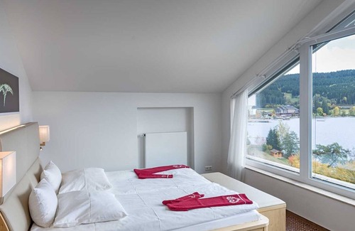 Titisee-Neustadt House | Suite Feldberg - Brugger's Hotel Park on the lake