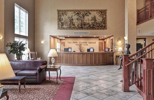 Pembine Apartment | Suite for 3 | Getaway in Wisconsin | Golf, Pool