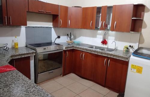 Machala Apartment | Suite full equipado, céntrico y con garage