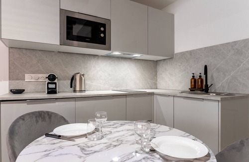 Quartier Saint-Marc - Croix de Pierre - Saint-Nicaise Apartment | Suite Longhorn - Studio Design et Chaleureux a Rouen