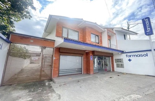 Cuenca Apartment | [Suite Minimal Chic] 4min City center