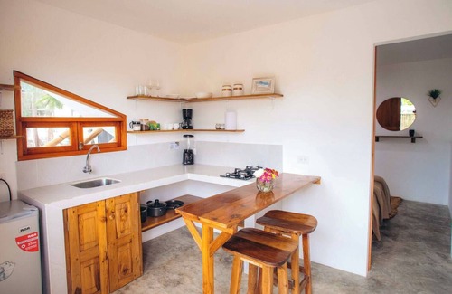 Montanita Apartment | Suite Nias @Casa Barona en el Surf Point