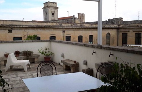 Lecce Historic Center Apartment | SUITE OF 600 WITH PRIVATE TERRACE IN THE HISTORICAL CENTER OF LECCE