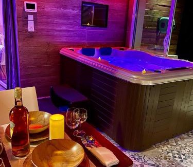 Les Pennes-Mirabeau Bed & Breakfast | suite phantastica