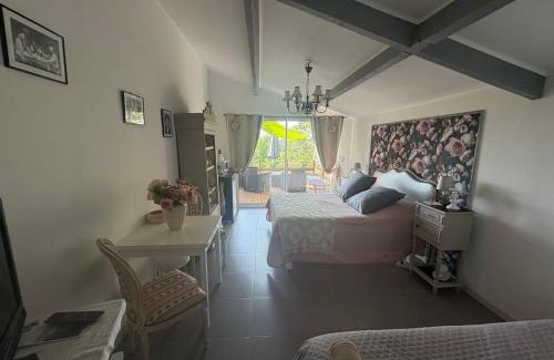 Pougnadoresse House | Suite privée près d'Uzès