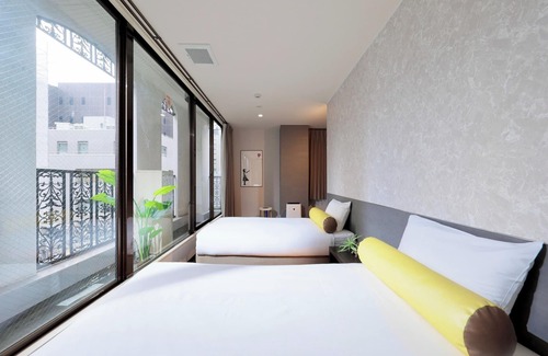 Minamisenba Apartment | Suite Room /Osaka Ōsaka
