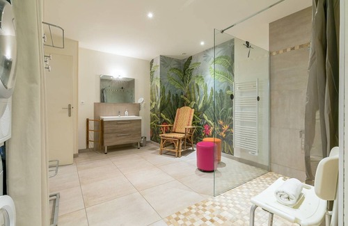 Faubourg North Apartment | Suite Royale Barocco with SPA