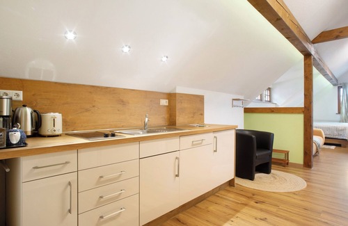 Immenstaad am Bodensee Apartment | Suite See Möwe with balcony, WLAN and shared terrace