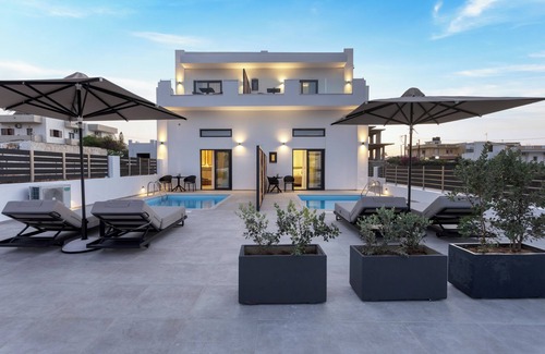 Kato Gouves Apartment | Suite With Private Pool. Stylish Retreat in the Heart of Gouves