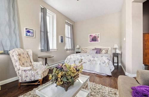 Hot Springs Hotel | Suites at The Red Rock Vacation rentals