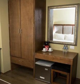 Colonia Cuauhtemoc Apartment | Suites Lerma 205