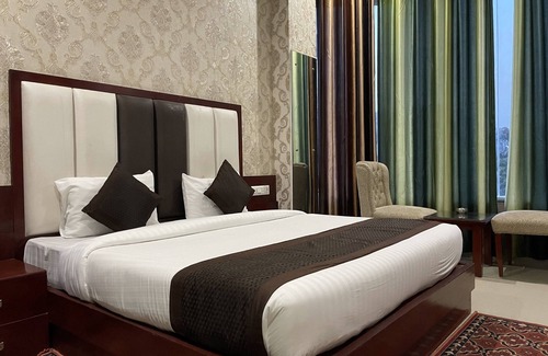 Haridwar Hotel | Sumedha G Village Resort and Spa
