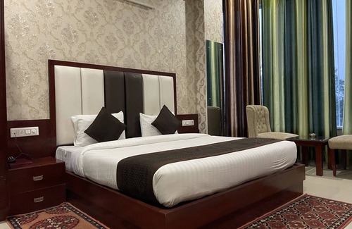 Haridwar Hotel | Sumedha G Village Resort and Spa