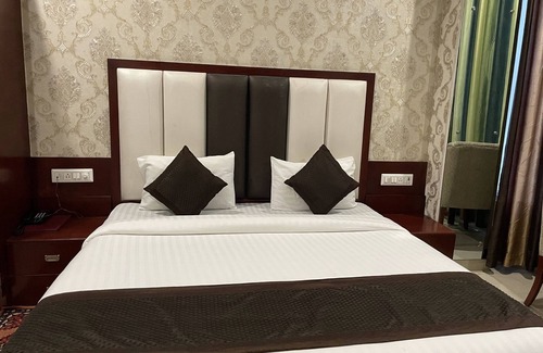 Haridwar Hotel | Sumedha G Village Resort and Spa