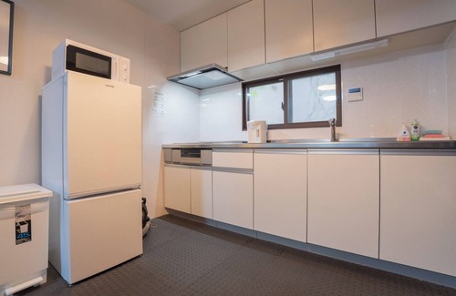 Suminoe Apartment | Sumiyoshi 201 Namba Shinsaibashi Direct Access - Sumiyoshi Marie 2F/Osaka Ōsaka