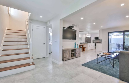 Palm Desert Condo | Summer Escape: Save 25% Now!