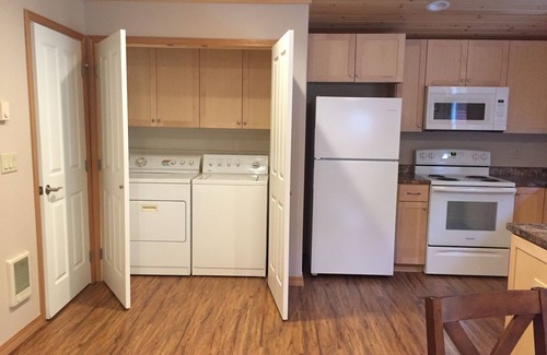 Joseph House | Summer Get-A-Way at Wallowa Lake, Oregon!