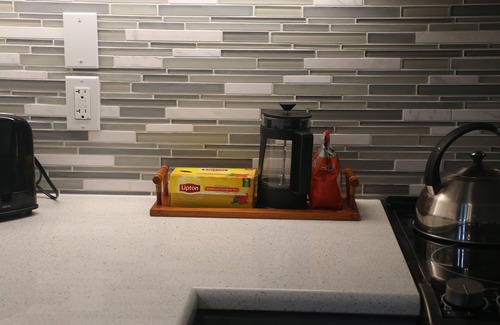 Loma Portal House | Summer in San Diego Walk to Liberty Station - 1 Bedroom House to Yourself