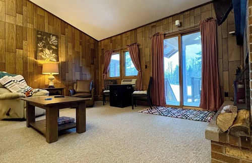 Bessemer Villa | Summer Retreat I Alpen Villas at Powderhorn Mountain