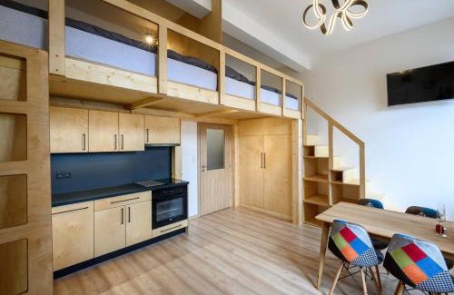 Brno-stred Apartment | Summertime Studio in Brno-Center, self check-in