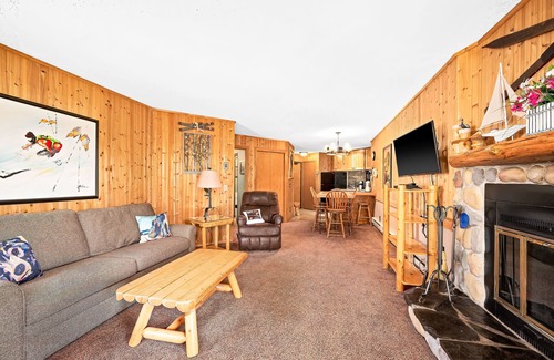 Lutsen Condo | Summit Serenity, 4-Person Condo Escape