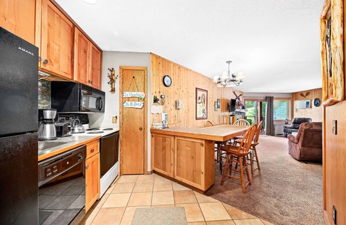 Lutsen Condo | Summit Serenity, 4-Person Condo Escape