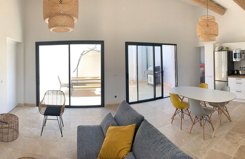 Saintes-Maries-de-la-Mer House | Sun and Jujubes: New house, calm, sunny, all comfort