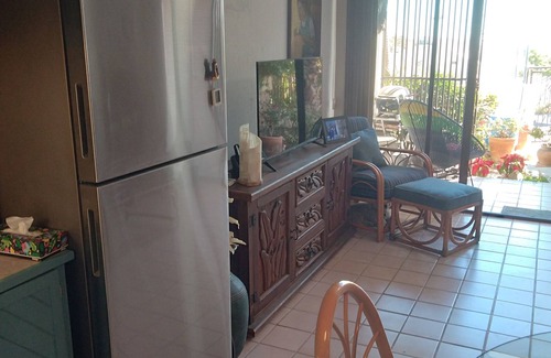 San Jose del Cabo Apartment | Sun drenched vacation opportunity